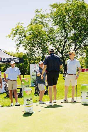 BarstoolClassicWI24-221