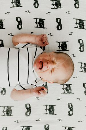 Charlie-Newborn-9220-2