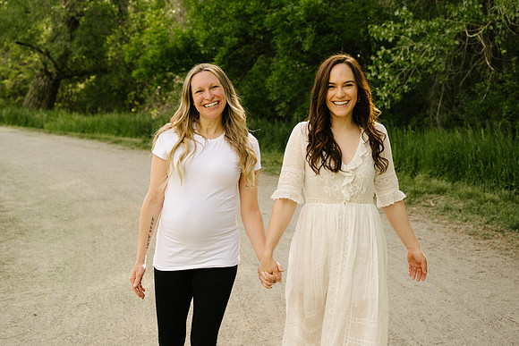 Joey-Ren-25weeks-pregnant-7376.