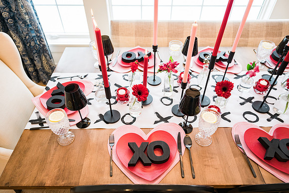 Valentines-Day-Tablescape-2717
