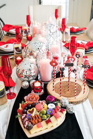 Valentines-Day-Tablescape-2941