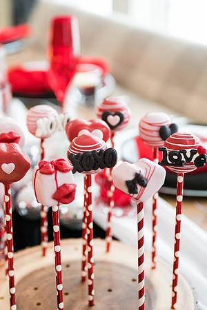 Valentines-Day-Tablescape-2954