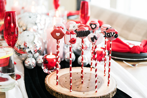 Valentines-Day-Tablescape-2955-2