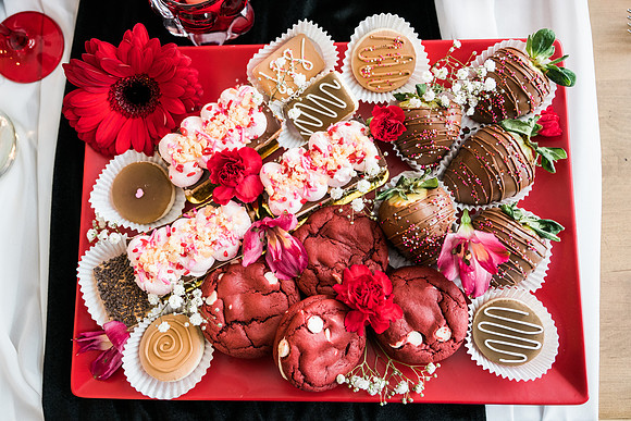 Valentines-Day-Tablescape-2961