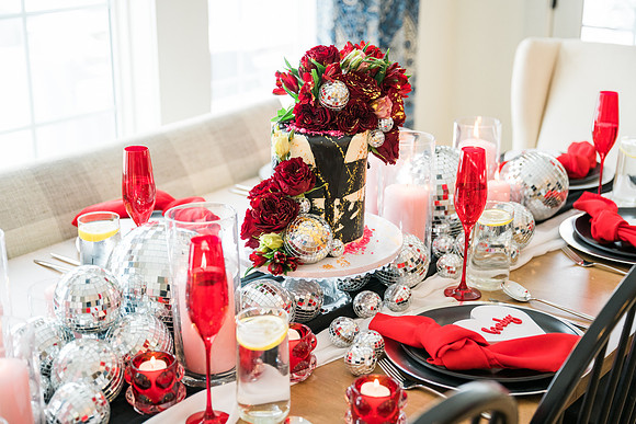 Valentines-Day-Tablescape-2972