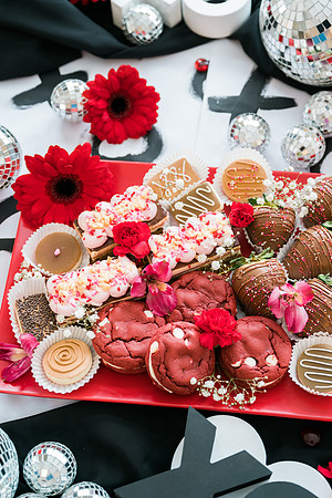 Valentines-Day-Tablescape-3006