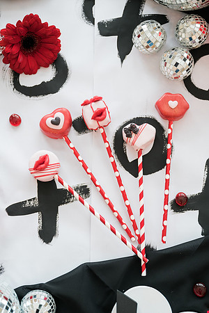 Valentines-Day-Tablescape-3010