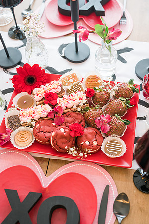 Valentines-Day-Table-Setting-2809