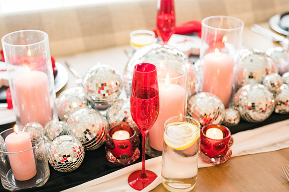 Valentines-Day-Table-Setting-2878