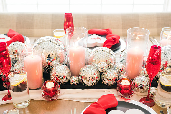 Valentines-Day-Table-Setting-2879