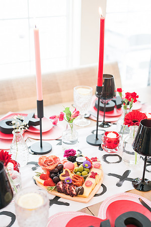 Valentines-Day-Table-Setting-2821