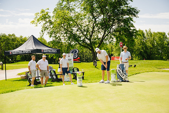 BarstoolClassicWI24-136