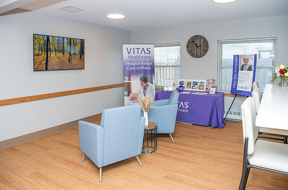 VITAS-7489