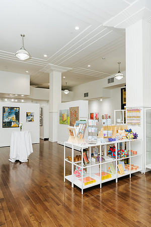 GalleryAve-1923