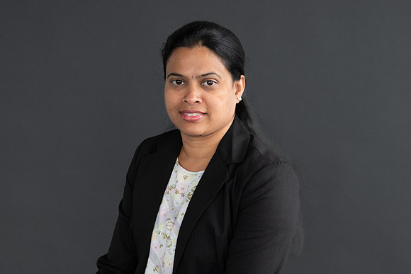 Thenmozhi-Mathialagan-5098