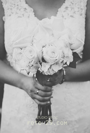 KM-Wedd-225bw