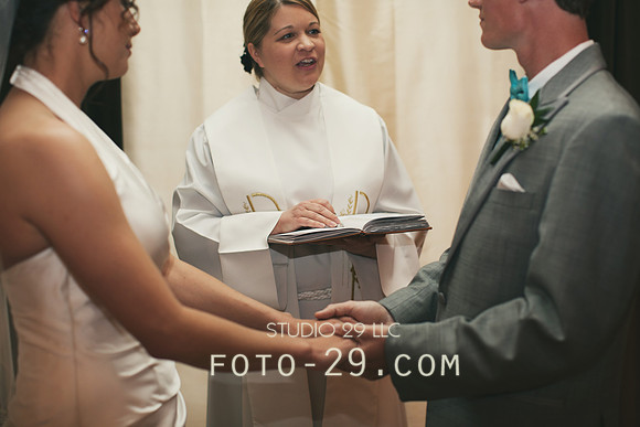 TariRobWedd2012-3452