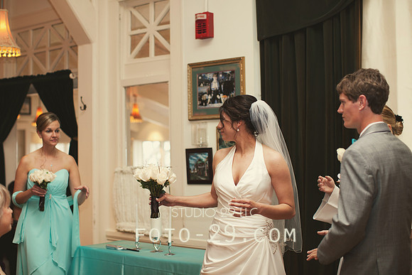 TariRobWedd2012-3429