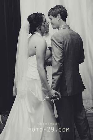 TariRobWedd2012-3483a