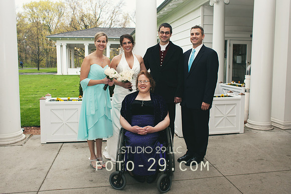 TariRobWedd2012-3581