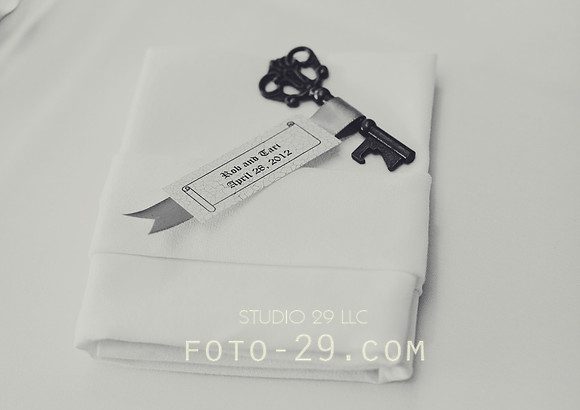 TariRobWedd2012-3230a