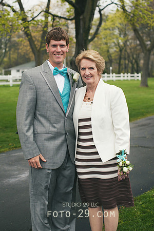 TariRobWedd2012-3567