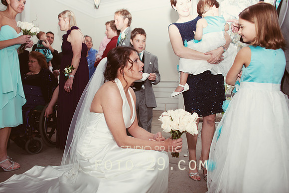 TariRobWedd2012-3540