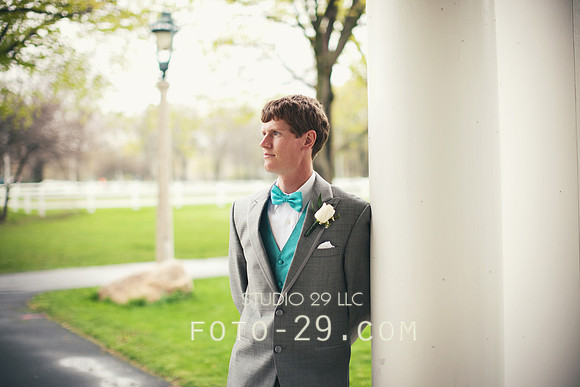 TariRobWedd2012-3295