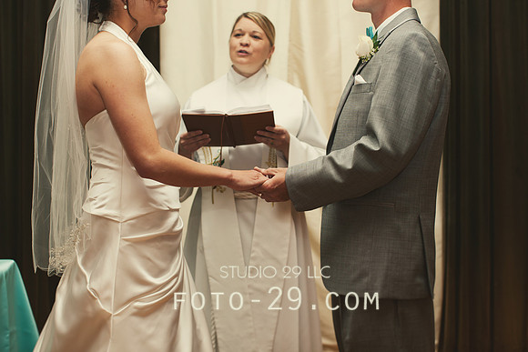TariRobWedd2012-3433