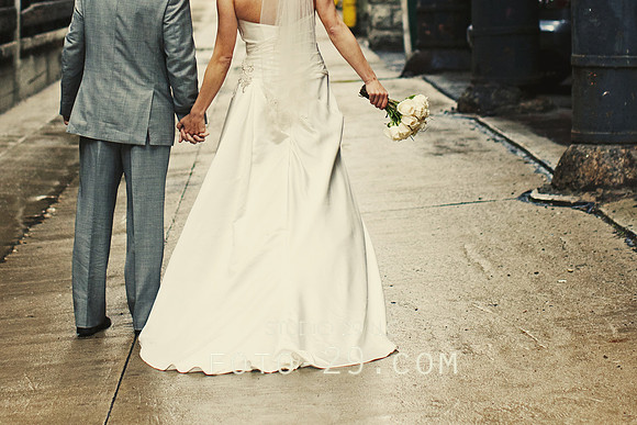 TariRobWedd2012-3694