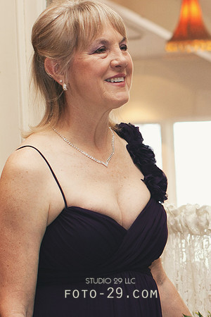 TariRobWedd2012-3472