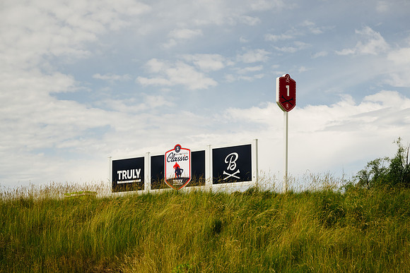 BarstoolClassicWI24-18