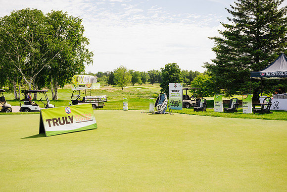 BarstoolClassicWI24-89