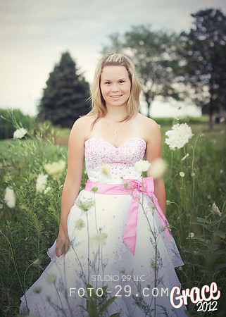 walletgracesenior2012-8584a