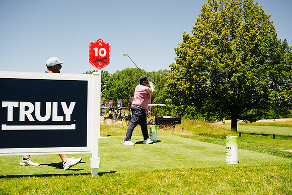 BarstoolClassicWI24-230