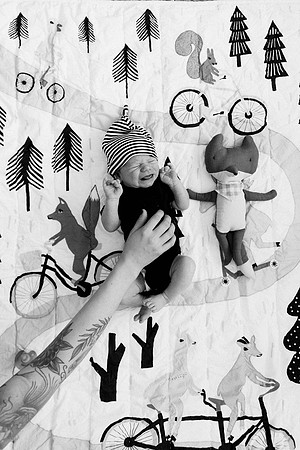 Charlie-Newborn-9257