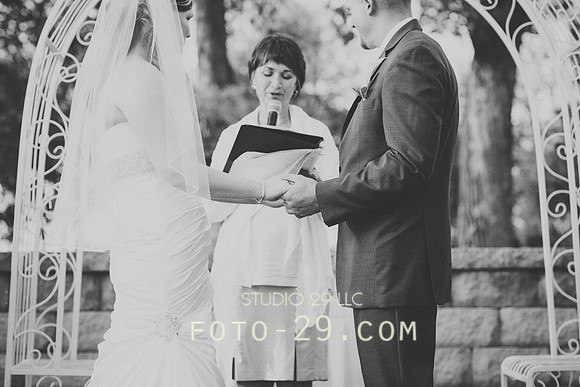 JL-Wedding-330bw