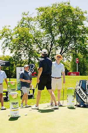 BarstoolClassicWI24-220