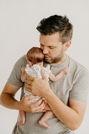 Everly-7484