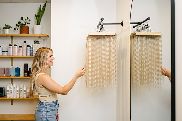 Golden-Wave-Salon-1539