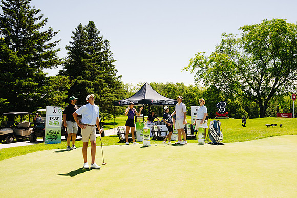BarstoolClassicWI24-224