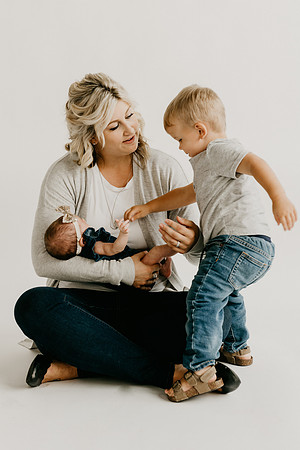 Everly-7299