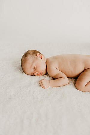 Everly-7473